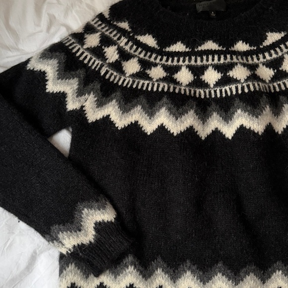 Nili Lotan Black and Cream Chevron Sweater - Picture 2 of 6